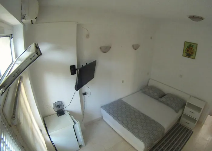 Salona Suite Guest house 4*